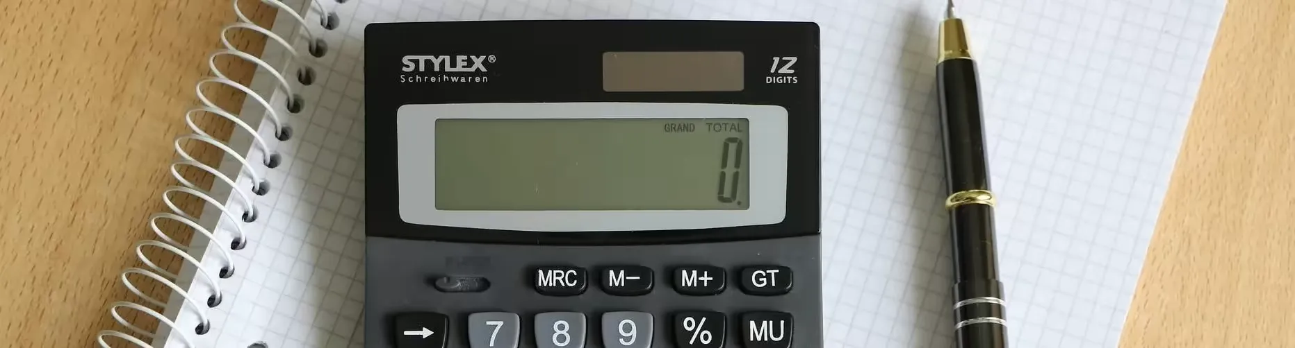 Calculator as an example of offloading cognition